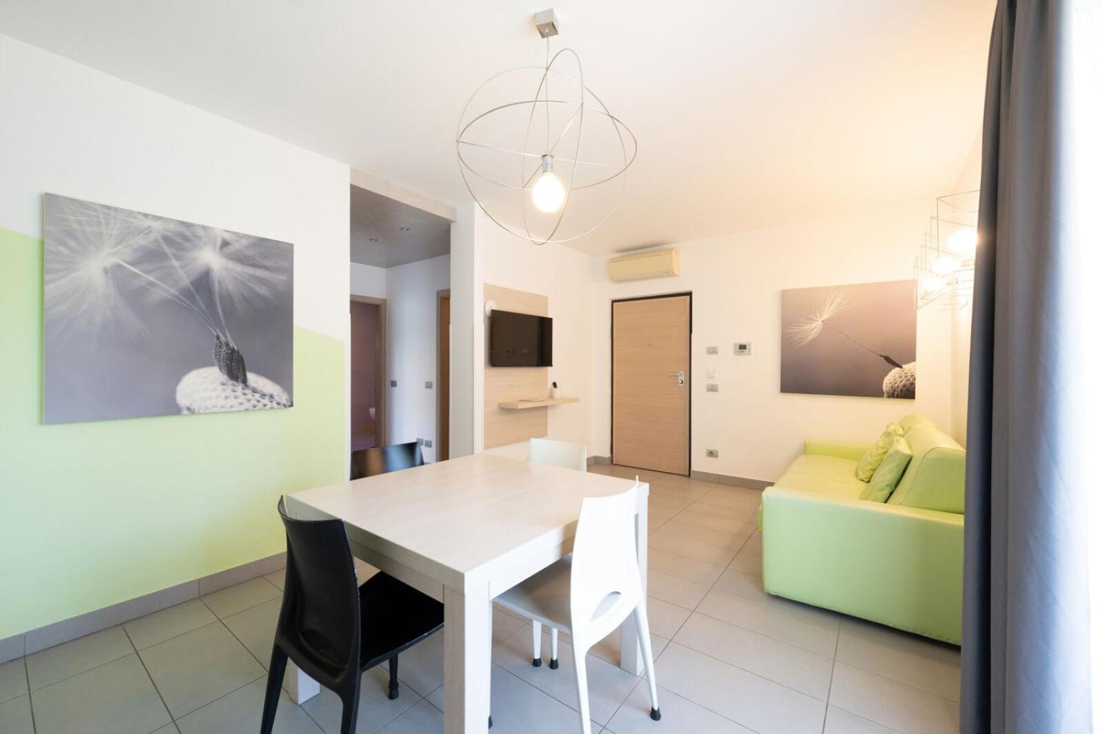 Residence Desiree Riva del Garda Exteriér fotografie