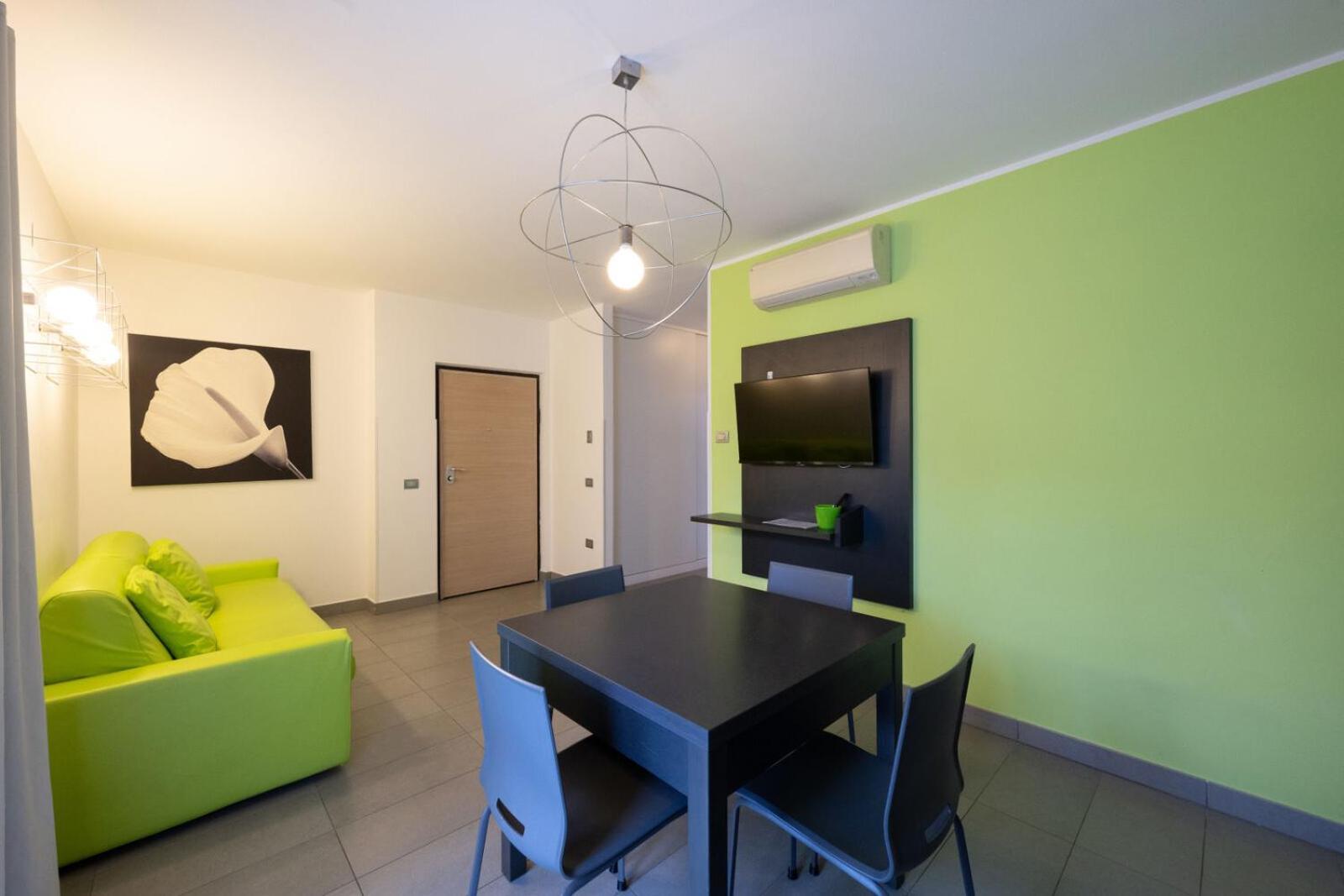 Residence Desiree Riva del Garda Exteriér fotografie